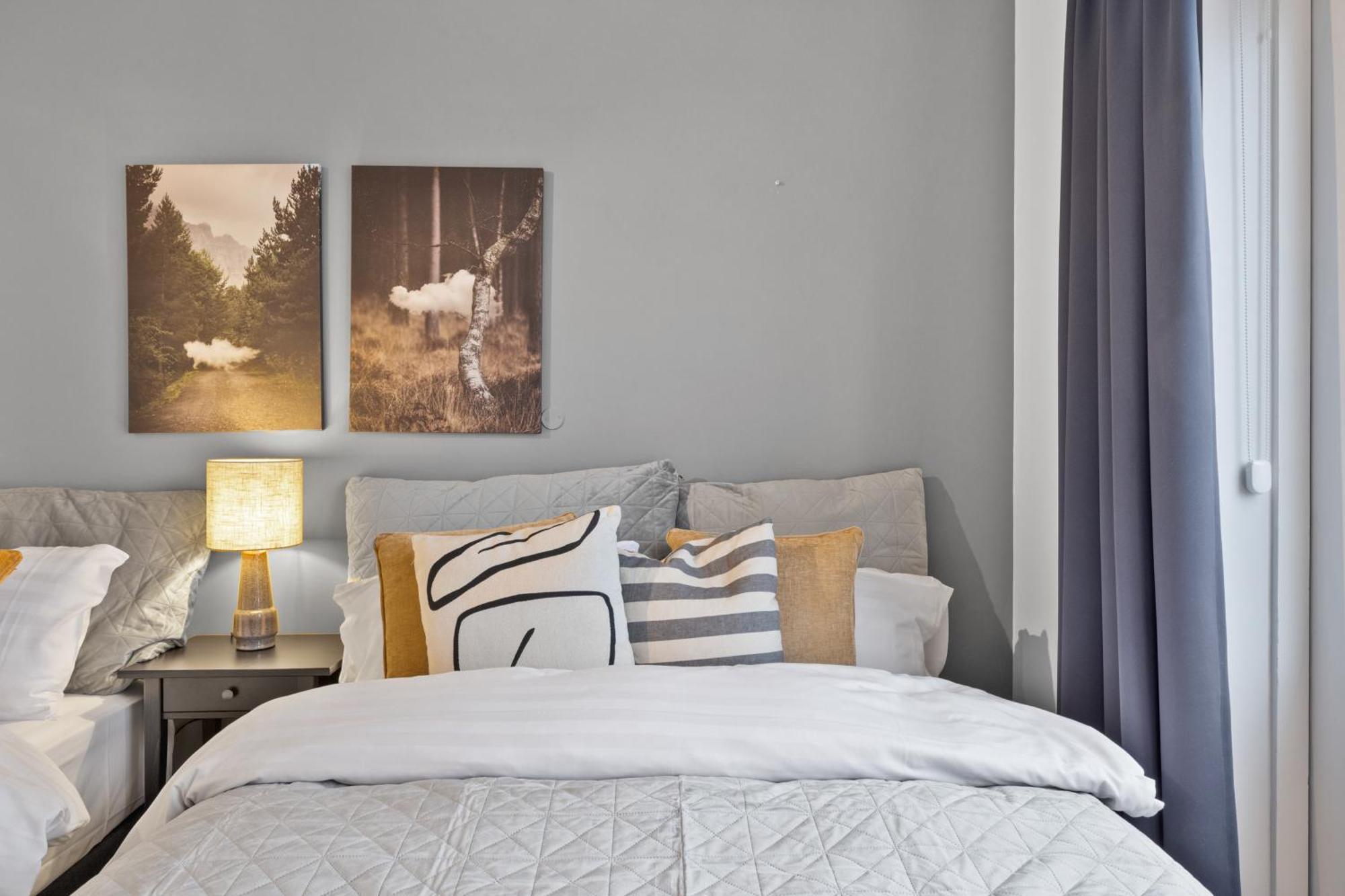 Penthouse Apt On The Shopping Street-Free Parking Reykjavik Bagian luar foto